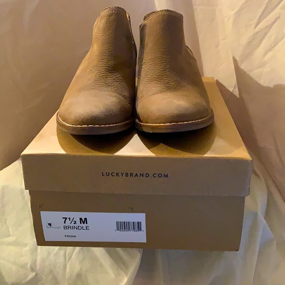 Lucky Brand Brindle Booties Size 7.5M